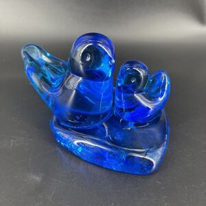 Vintage Double Bluebird Of Happiness Heart Art Glass Paperweight Leo Ward 2004